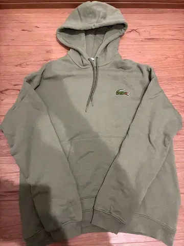 라코스테 올리브 그린 후드 부착 후드티