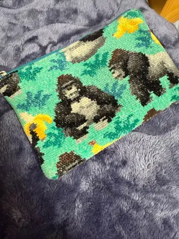 FEILER 고릴라 패턴 파우치