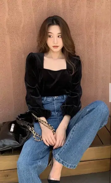 birthdaybash 스퀘어넥 벨로아 상의