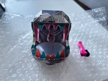 Number_i LIVE TOUR 2025 응원봉 탑