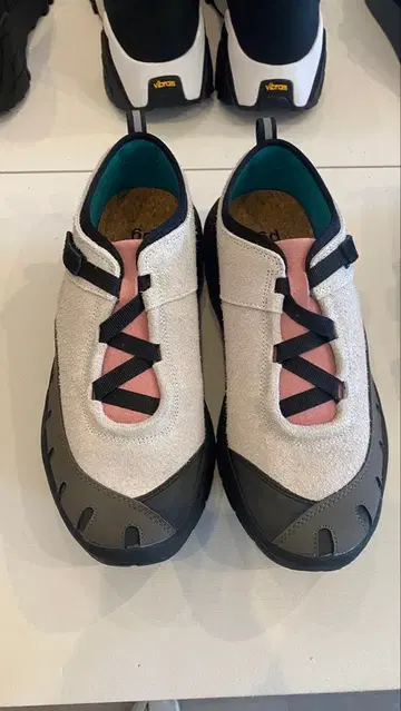 1회 착용 새상품급 pg 스니커즈 레이디버그 사이즈 38