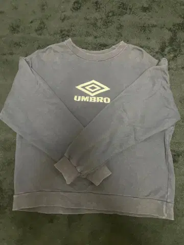 UMBRO 다크 그레이 트레이닝복 M-L