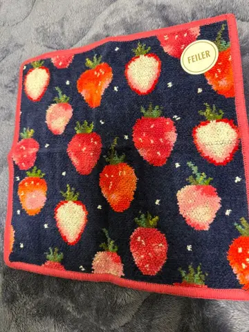 FEILER 딸기 무늬 손수건 네이비