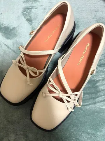 ORiental TRaffic 오리엔탈 트래픽 펌프스 리본 통굽 LL