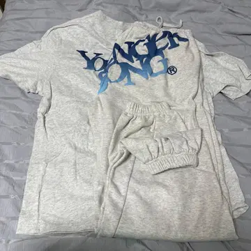 YOUNGER SONG 로고 프린트 셋업