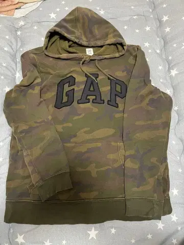 GAP 카모플라쥬 후드 부착 후드티