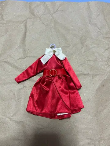 빨간색 새틴 리카짱 드레스