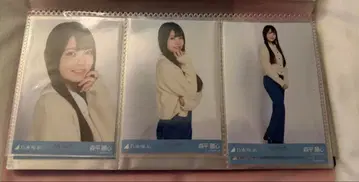 노기자카46 브로마이드 카라 부착 코디 모리히라 레이신 컴프