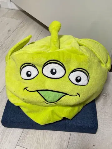 디즈니 토이스토리 리틀 그린멘 캡