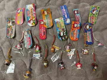지역 한정 키티 스트랩 12종 묶음 판매
