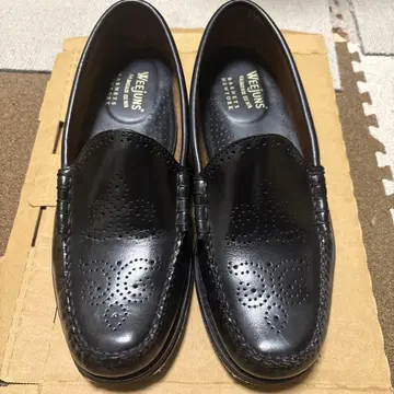 컨디션 최상 WEejuns Barneys New York 블랙 로퍼