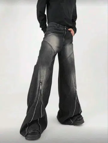 [ Manfinity Roghcode ] 빈티지 지퍼 플레어 데님