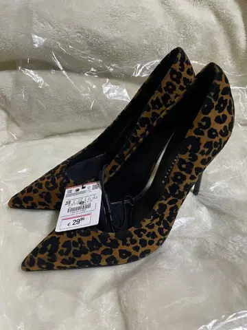 레오파드 무늬 스틸레토 하이힐 39