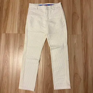 아디다스 골프 화이트 퀼팅 팬츠