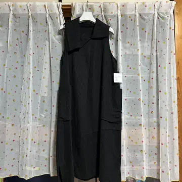 메풍 슬리브리스 드레스 블랙 38