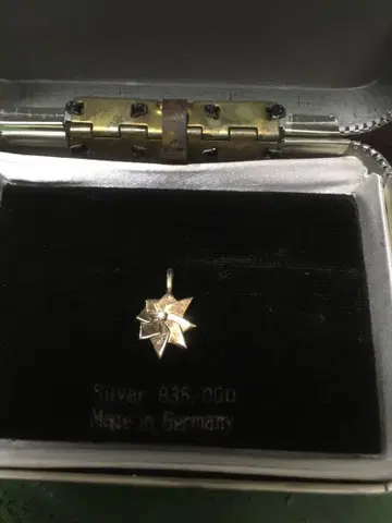 골드와 다이아몬드 앤티크 주얼리 빈티지 미니 사이즈