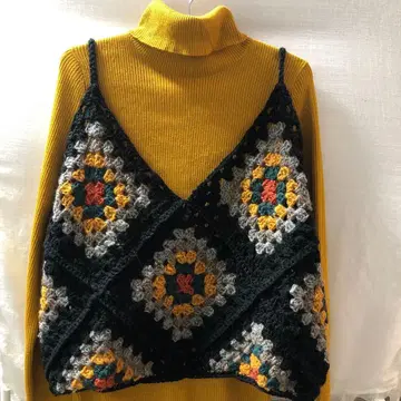 할머니 스퀘어 손뜨개질 뷔스티에