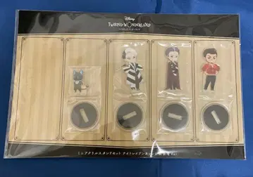 트위스테 미니 아크릴 스탠드 학원 관계자