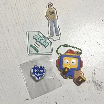 Treasure 아사히 핀 배지 아크릴 스탠드 키링