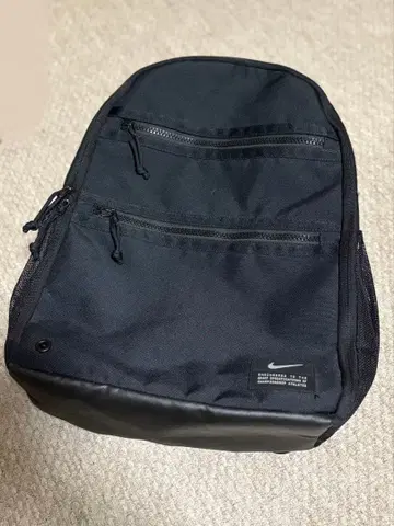 나이키 유틸리티 히트 백팩