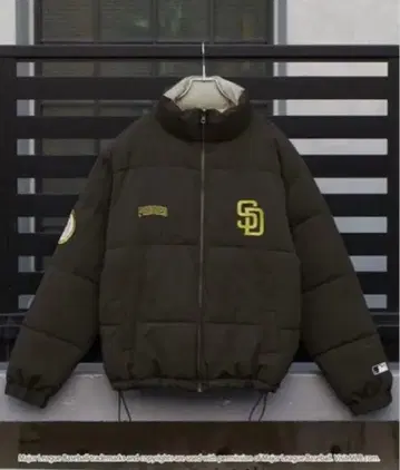 MLB 리버서블 오버 사이즈 스탠드 패딩 자켓