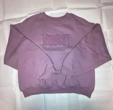 MOUSSY 로고 자수 속기모 트레이닝복 맨투맨 핑크 퍼플