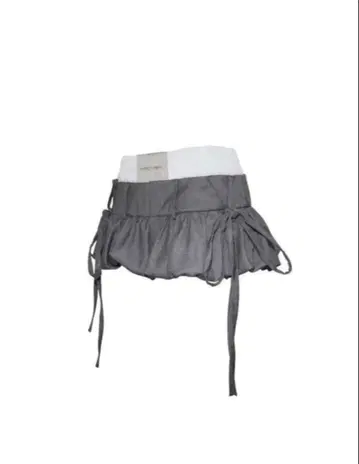 S layered balloon skirt