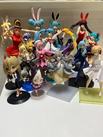 애니메이션 캐릭터 피규어 세트 16개