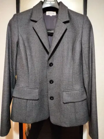 그레이 비즈니스 정장 상하의 사이즈 40 새상품 미사용