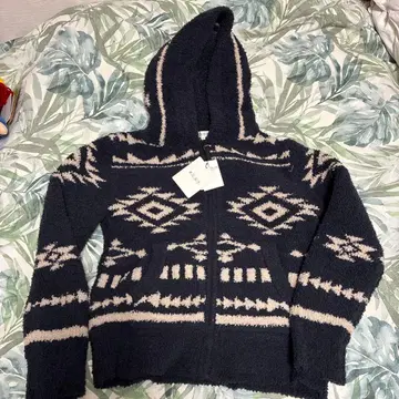 PLST 후드 부착 점퍼 네이비