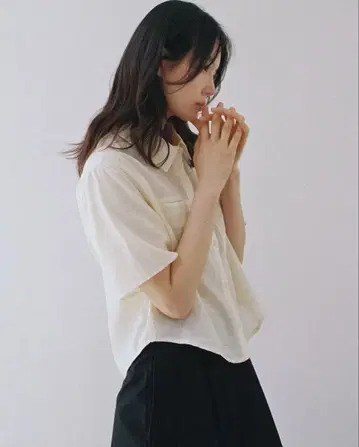 OHOTRO Sheer Pocket Shirt Cream