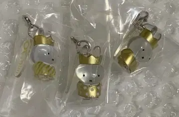 miffy 70주년 메지루시 액세서리 왕관 3개 가챠