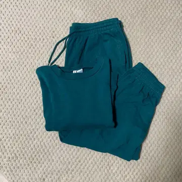 H&M 맨투맨 셋업