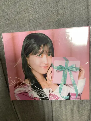 노기자카46 친필 사인 포함 포토북