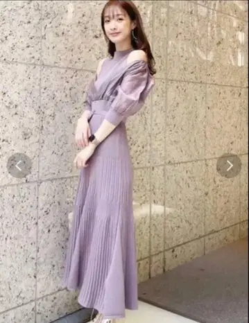 [ 미개봉 ] MERCURYDUO 이소재 도킹 플레어 니트 원피스