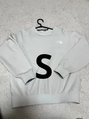 THE NORTH FACE 화이트 트레이닝복