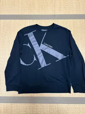 Calvin Klein 트레이닝복 L 사이즈