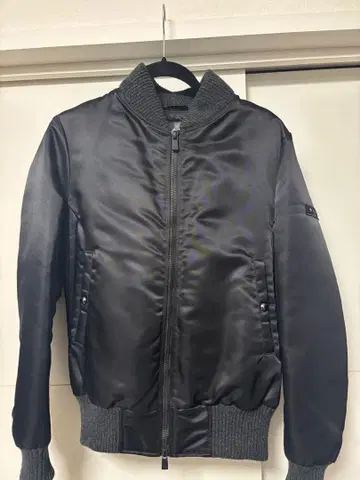 [ 주말 한정판 가격 인하 ] TATRAS MA-1 자켓 R 라인