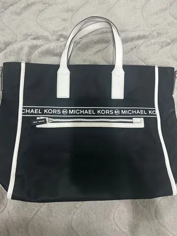 MICHAEL KORS 토트백 블랙/화이트