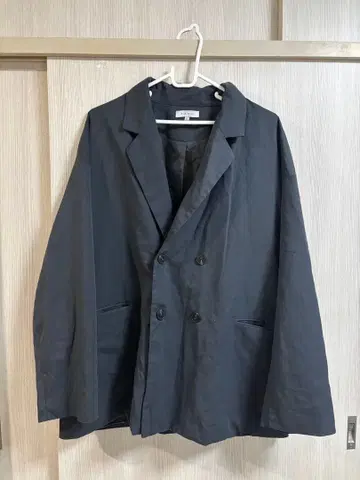 블랙 테일러드 자켓 더블 버튼