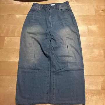 데님 팬츠 데미지 가공 vintage 구제 의류