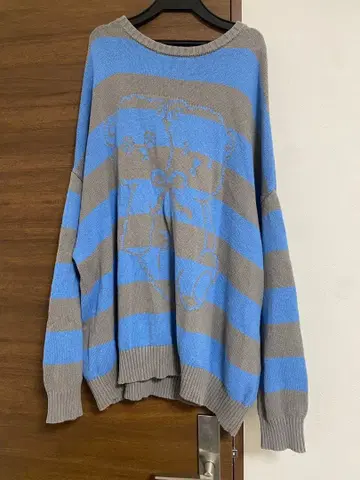 캔디 스트리퍼 곰 보더 니트 서브컬쳐