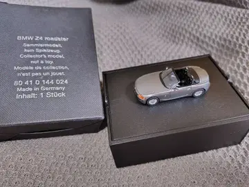 BMW Z4 로드스터 미니카