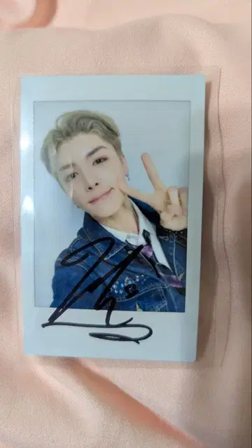 2nd Anniversary &TAEM MAKI 사인