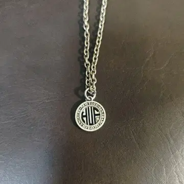 HUF REGIONAL NECKLACE SILVER