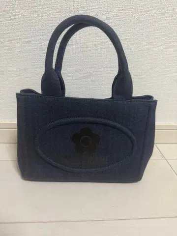 MARY QUANT 사이드 스냅 데님 미니 토트백