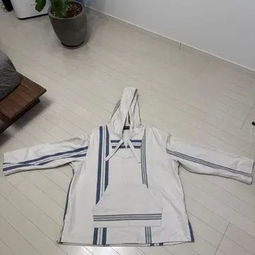 GALERIE VIE 멕시칸 후드티 울 사키소니