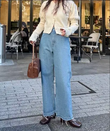 Kastane 카스타네 하이웨스트 스트레이트 데님 스카이블루 1