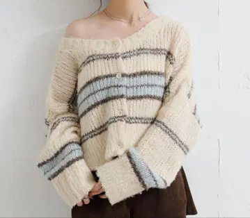 Kastane 보더 모헤어 니트