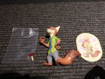 주토피아 플라워 월드 닉 피규어